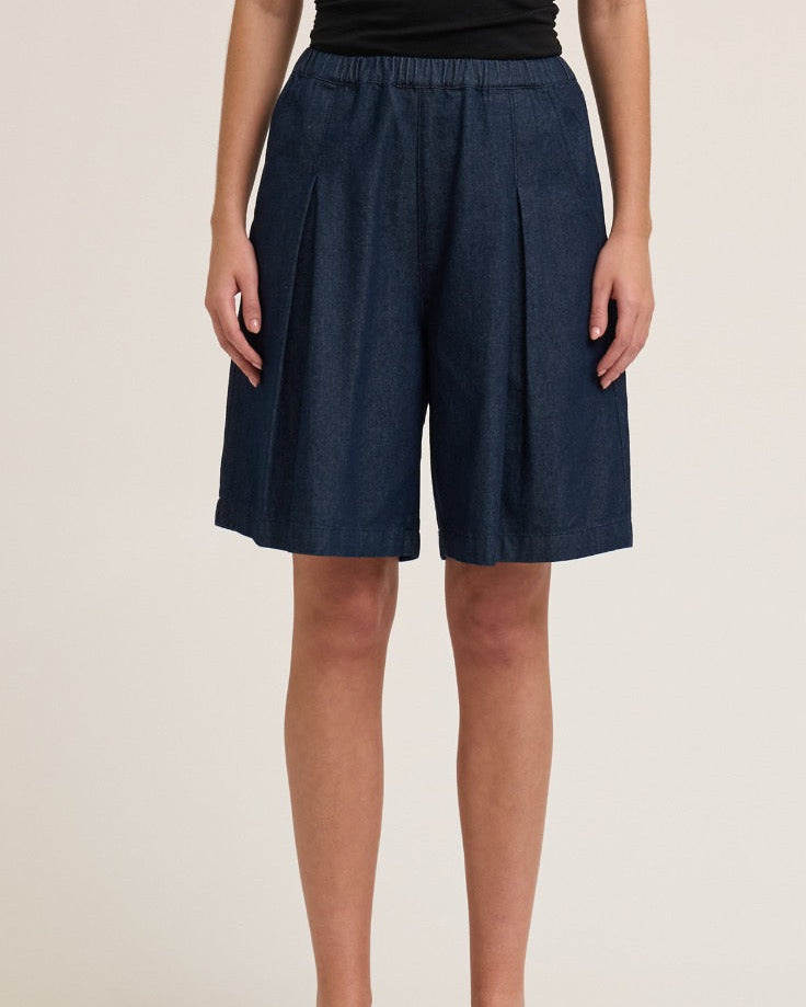 Indigo Inverted Pleated Long Short