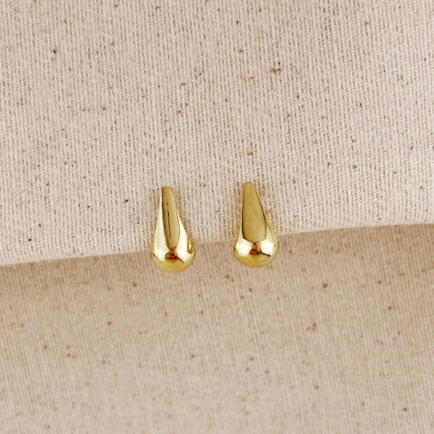 Earring Teardrop Stud 18kt GF