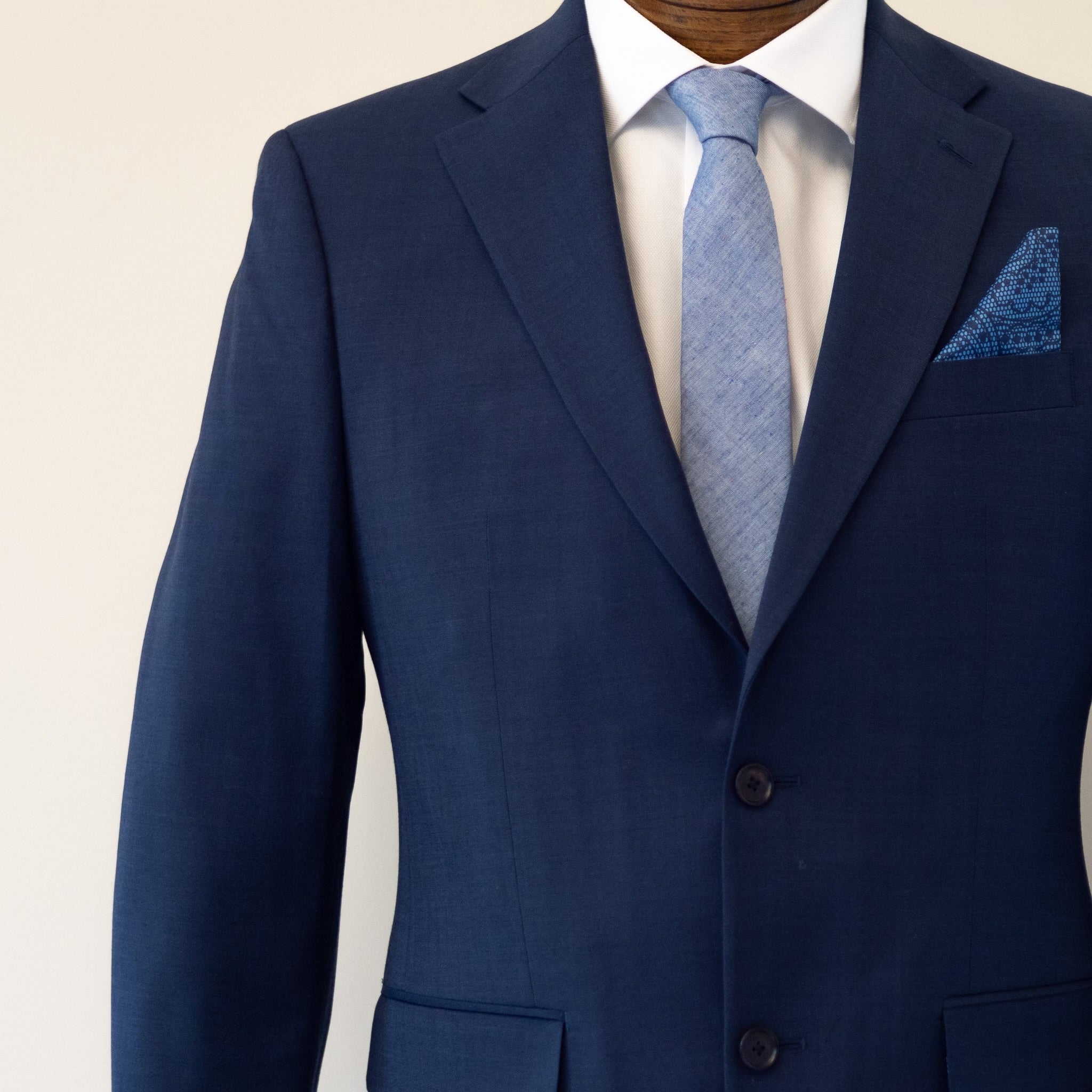 Solid Mid Navy Suit
