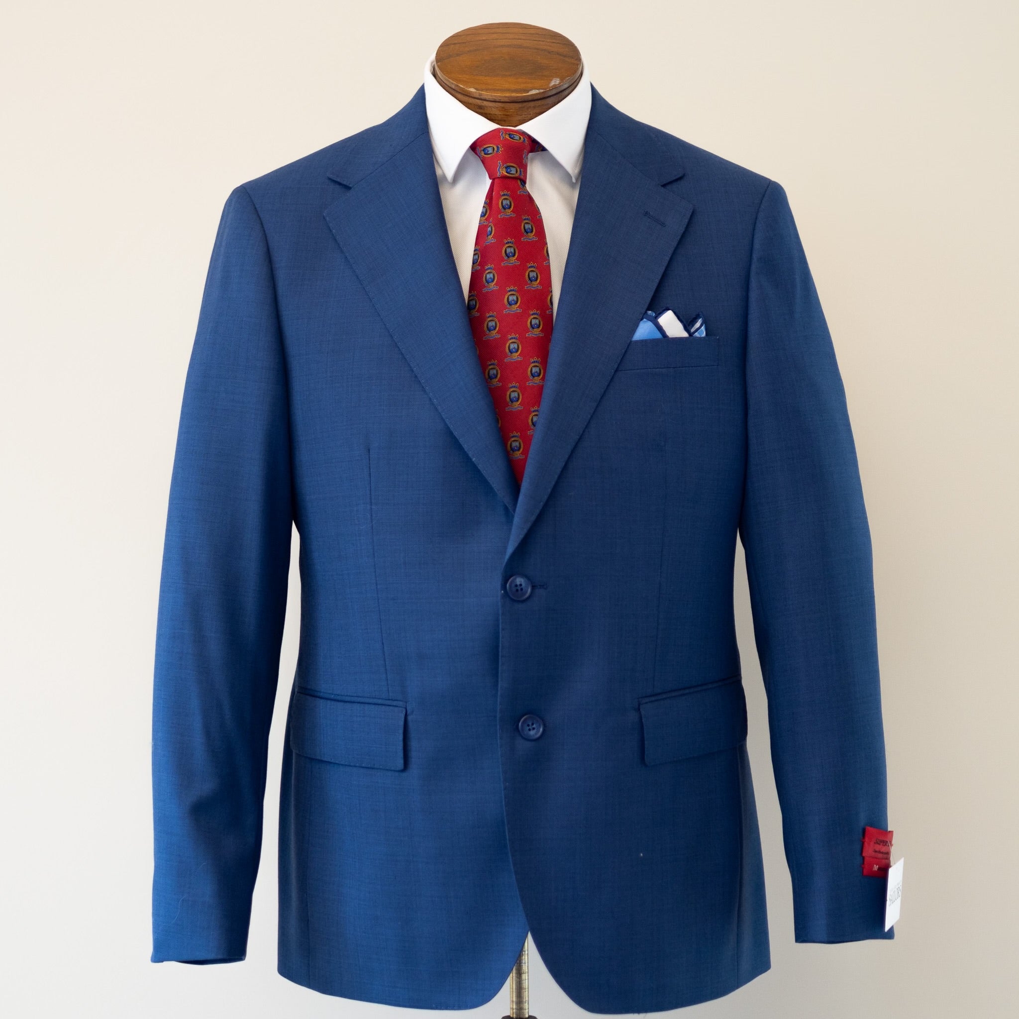 Mattarazi Blue Solid Suit